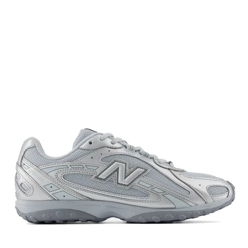 Sneakers Donna NEW BALANCE 204L in Materiale Sintetico e Mesh Light Silver Metallic