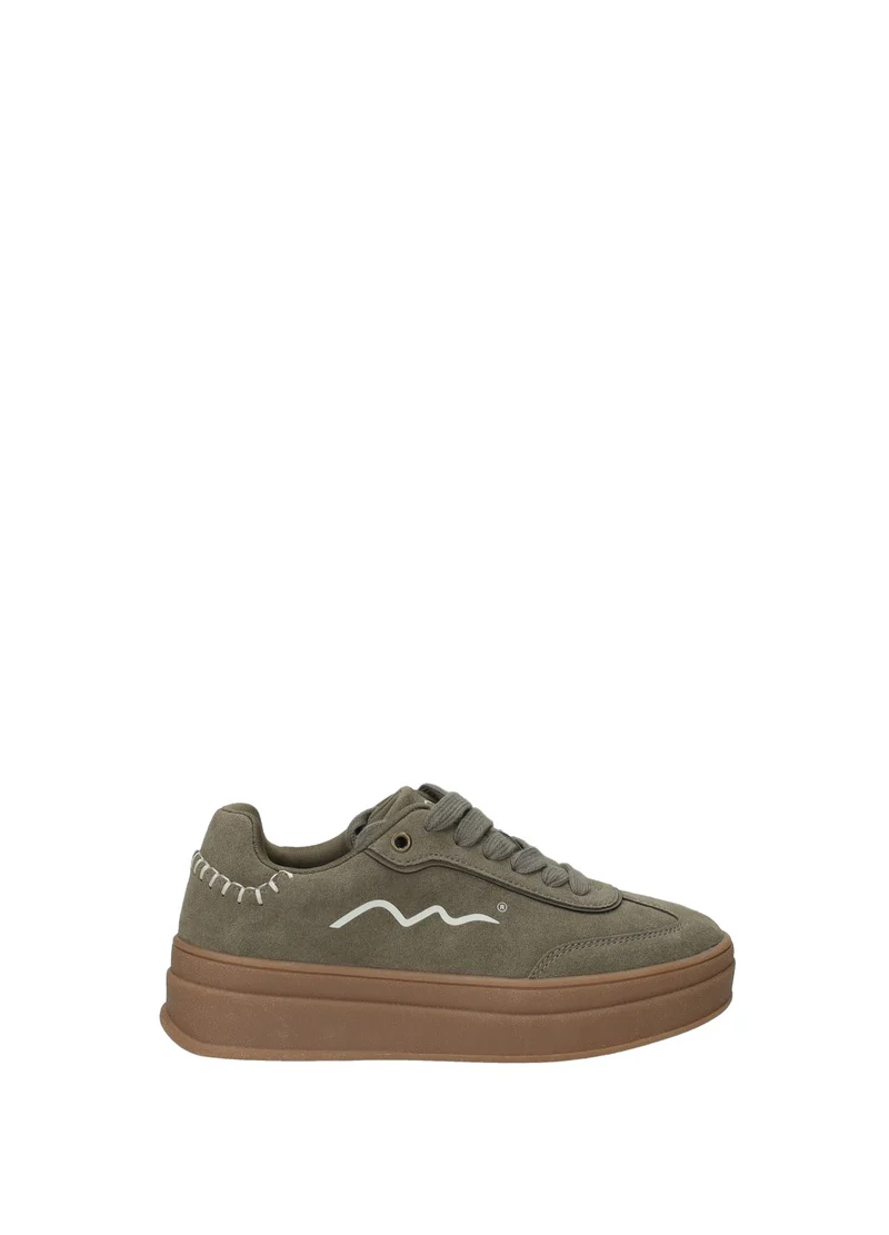Sneakers donna con plateau scultoreo d'ispirazione chunky