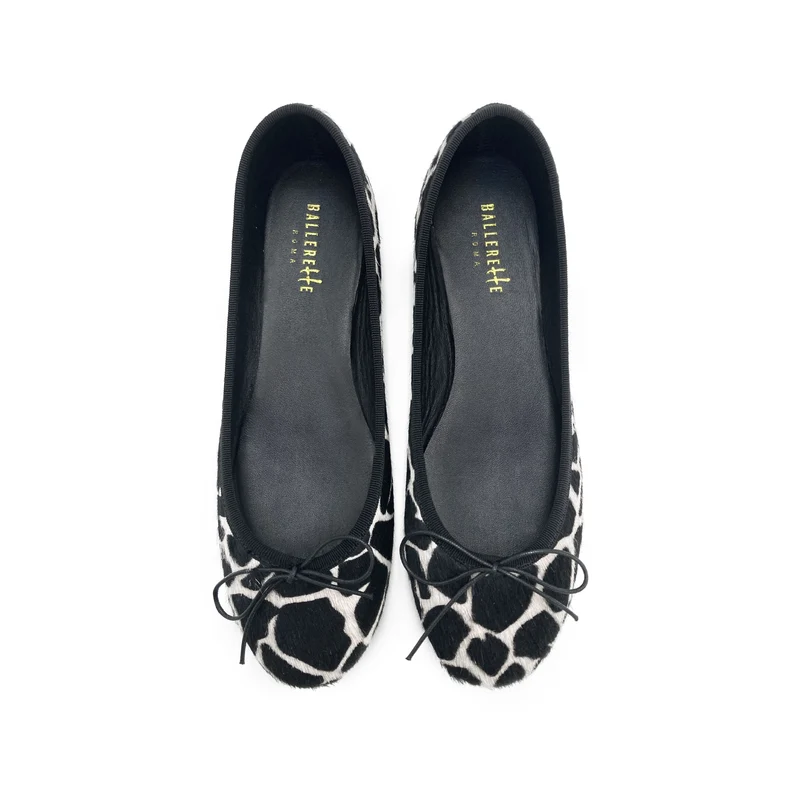 Ballerine animalier in cavallino maculato bianco e nero