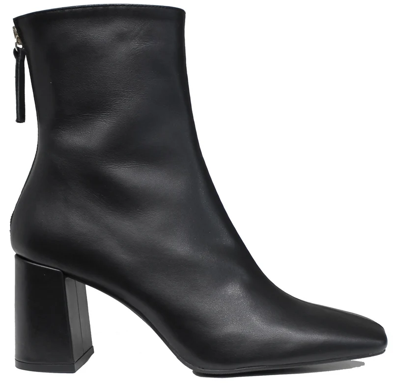 |STIVALETTO CON TACCO PELLE NERA|