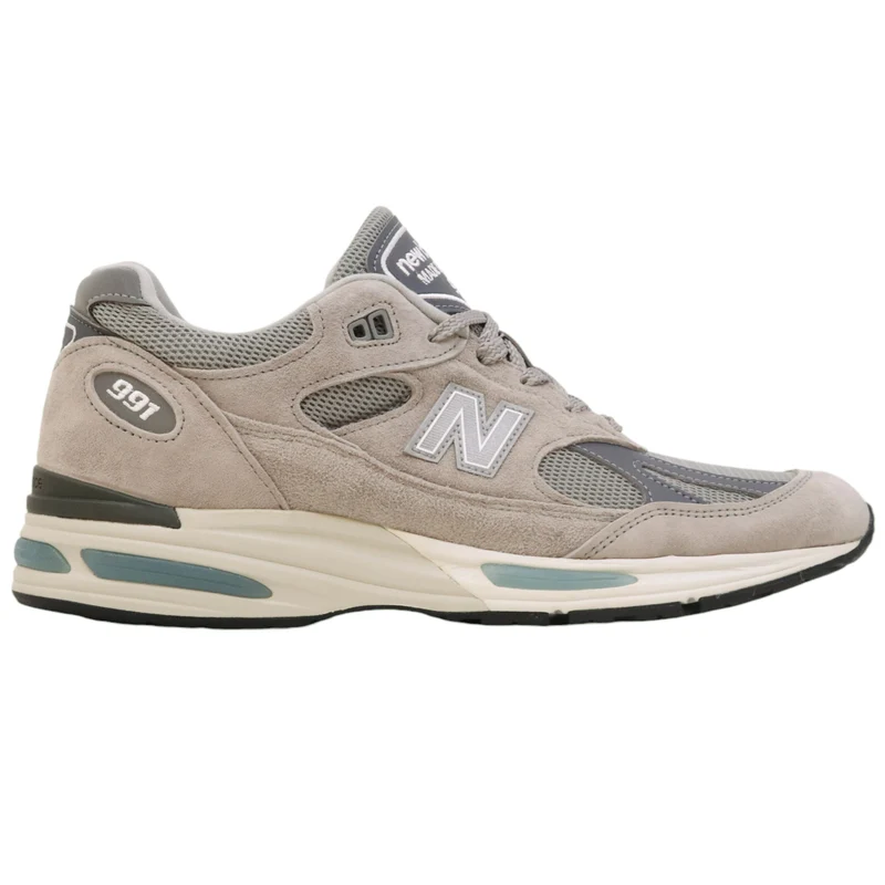 New Balance 991 V2 sneaker in camoscio grigio