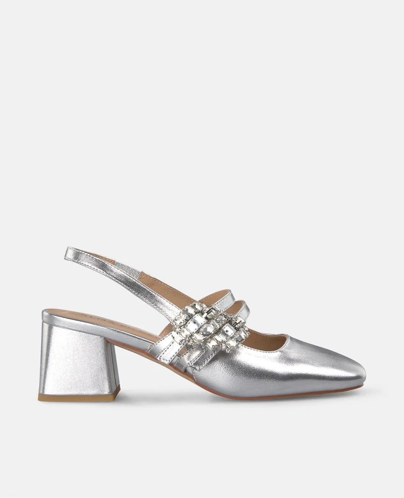ZAPATO TACÓN HEBILLAS