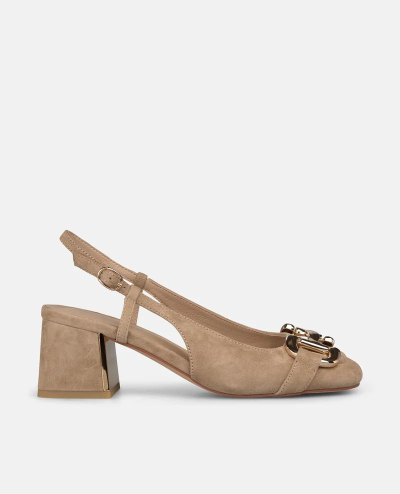 ZAPATO DESTALONADO CON HEBILLA