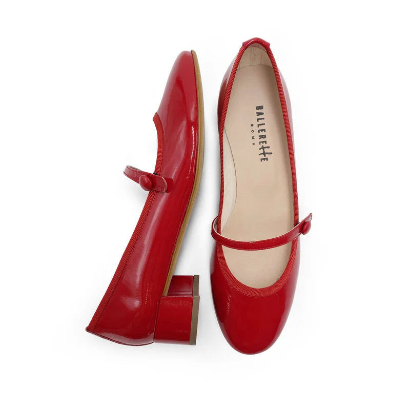 Ballerine Mary Jane rosse in vernice con cinturino e tacco