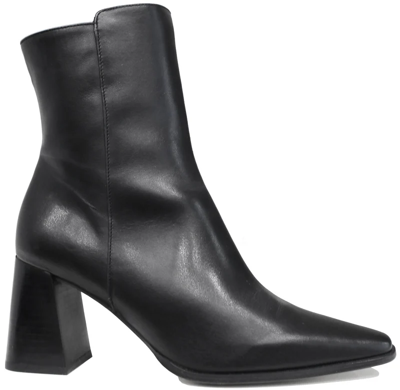 |STIVALETTO CON TACCO PELLE NERA|