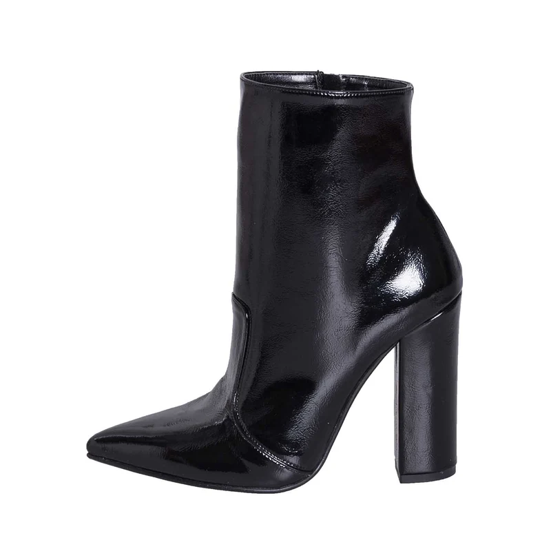 Stivaletti donna con tacco nero lucido