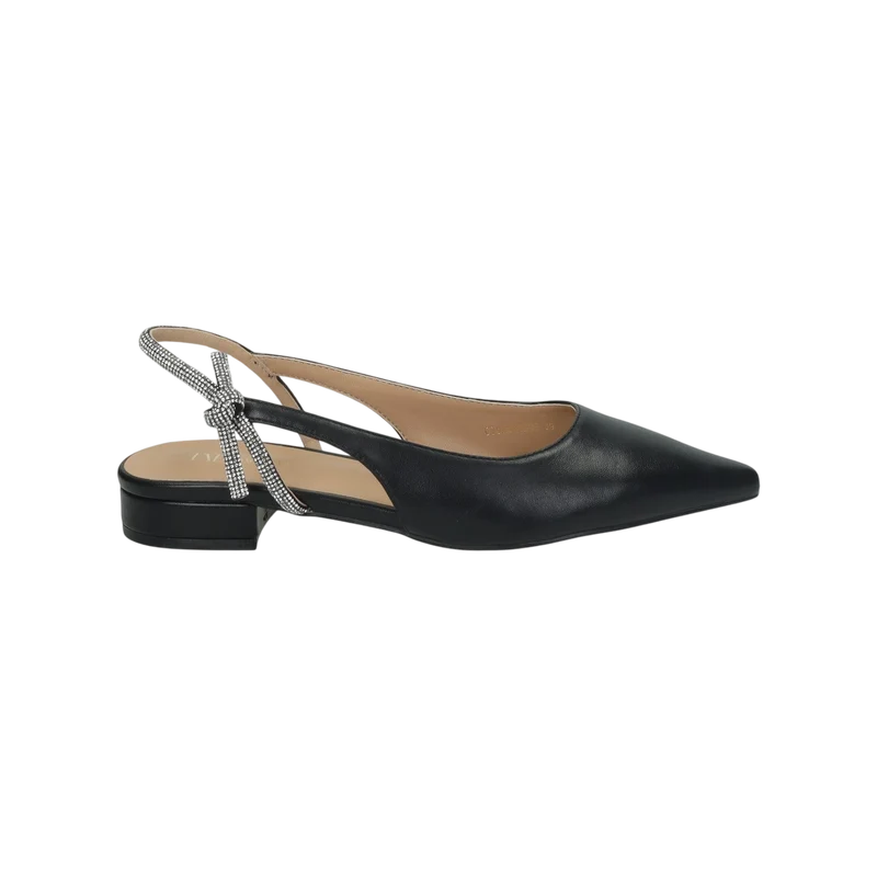 Ballerine con cinturino in strass.Tacco alto 2cm