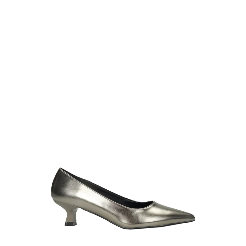 Décolleté effetto metallizzato.Tacco alto 5.5cm