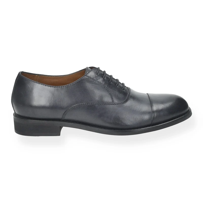 Derby in vera pelle