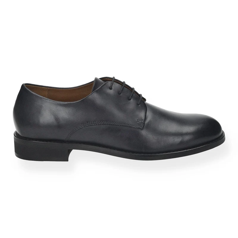 Derby in vera pelle