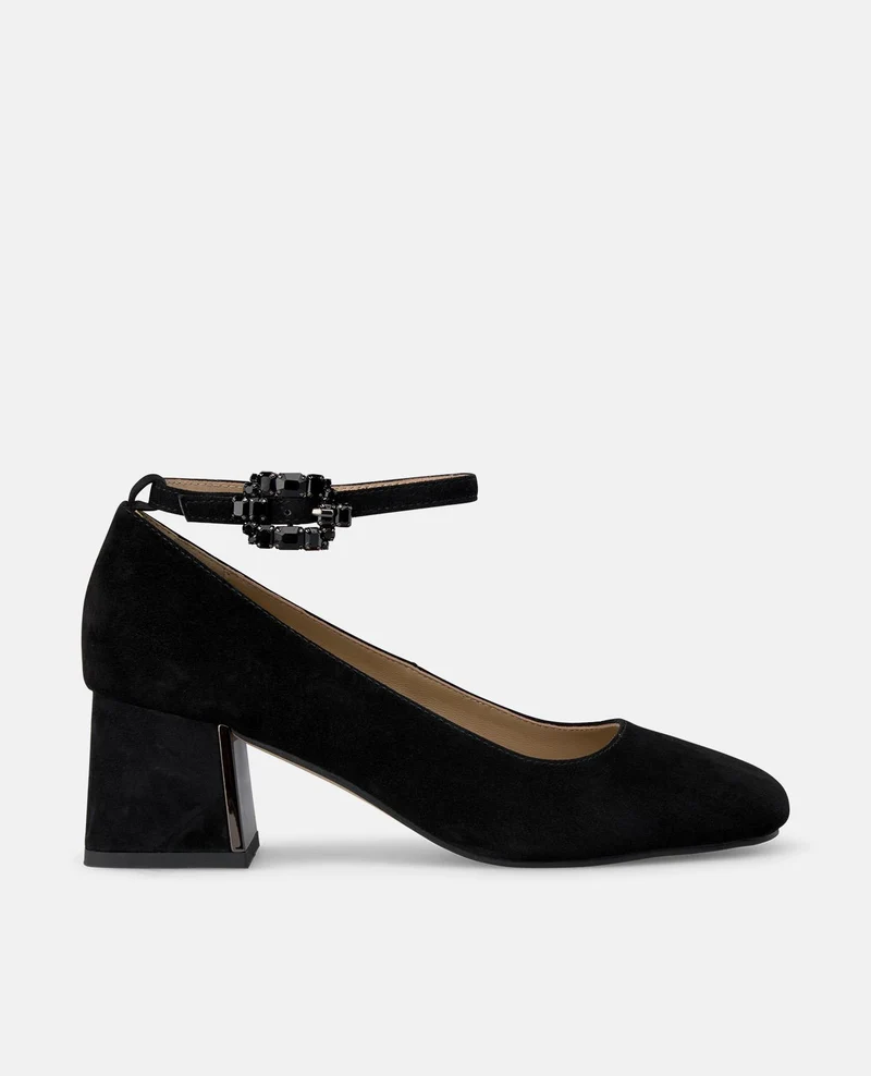 ZAPATO CON HEBILLA PEDRERÍA