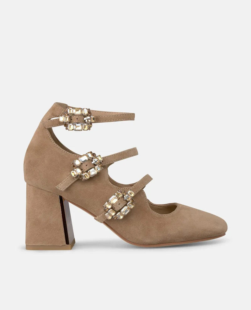 ZAPATO DE TACÓN HEBILLAS