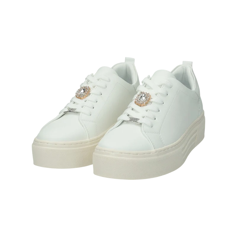 Sneakers con dettaglio in gioiello.Tacco alto 4 cm