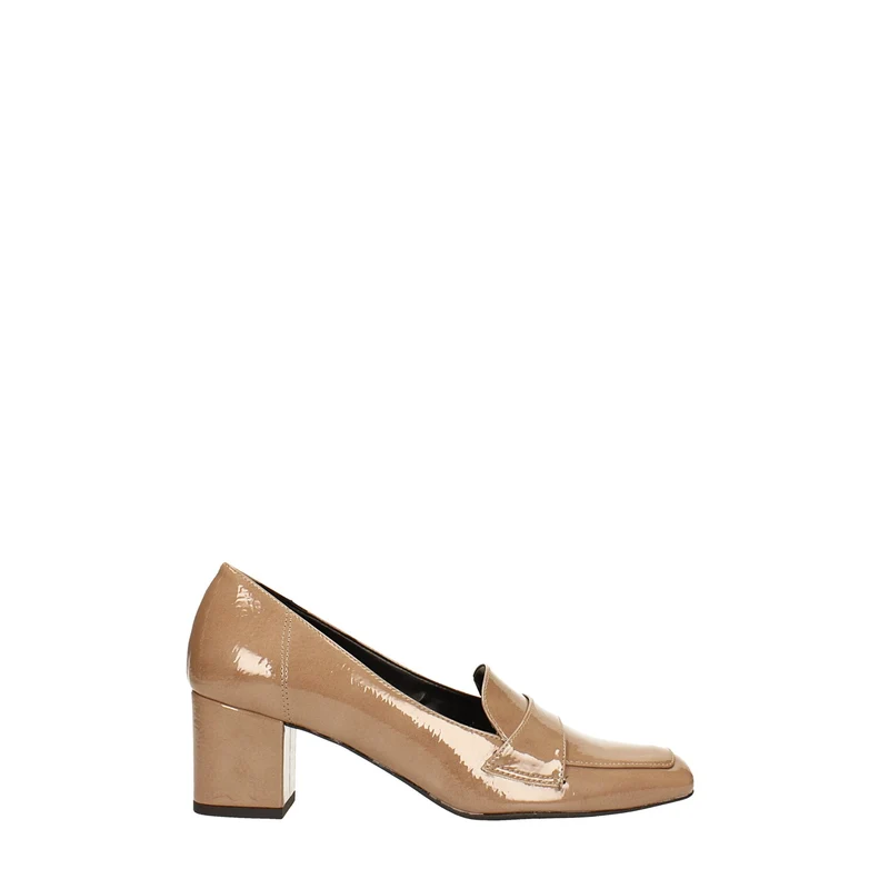 Mocassini in vernice con tacco alto 5.5cm. Made in Italy