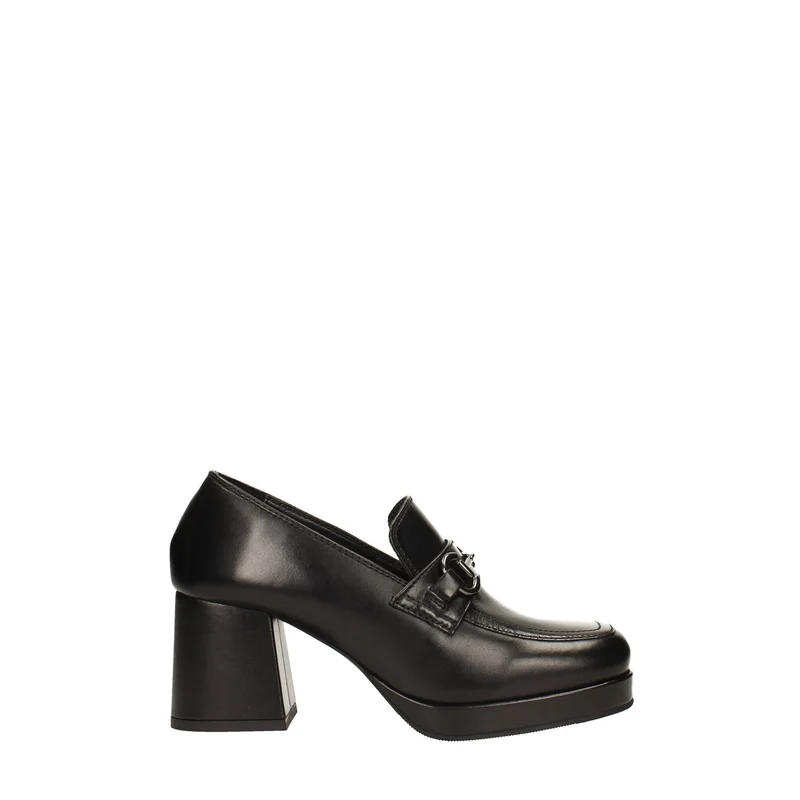 Pumps mocassino in vera pelle. Tacco alto 7cm