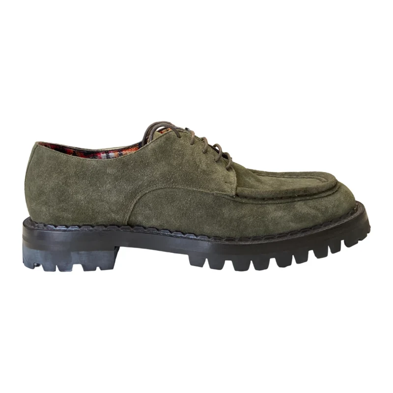 Stringata B18102 con fondo roccia vibram