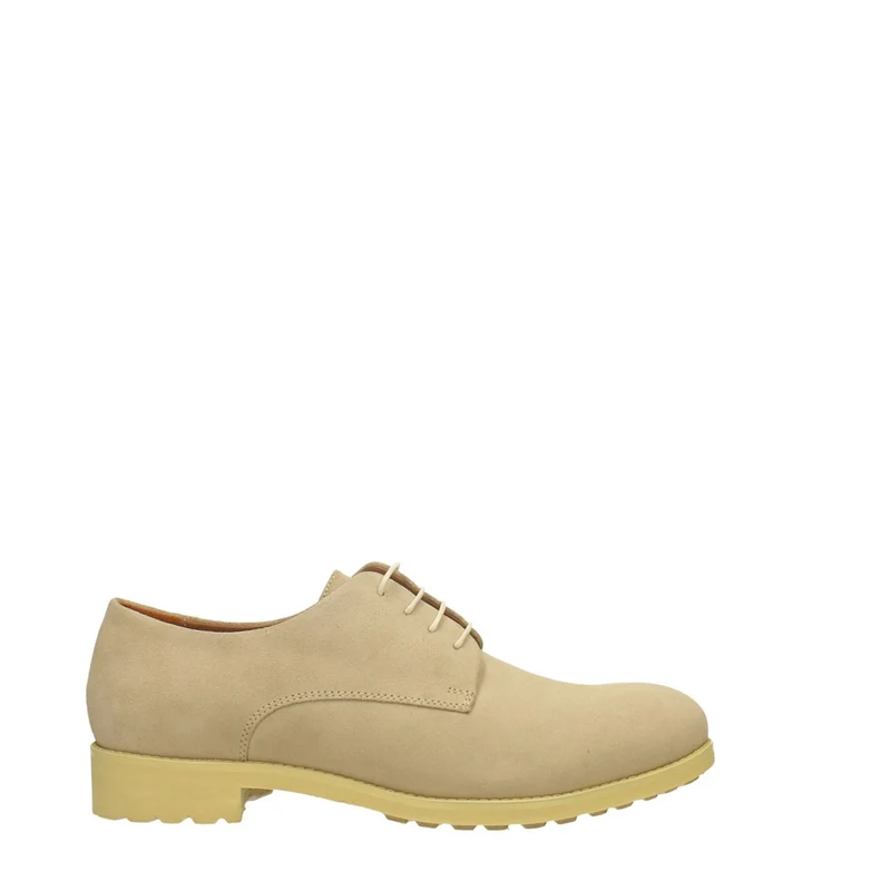 Derby in vera pelle. suola in gomma