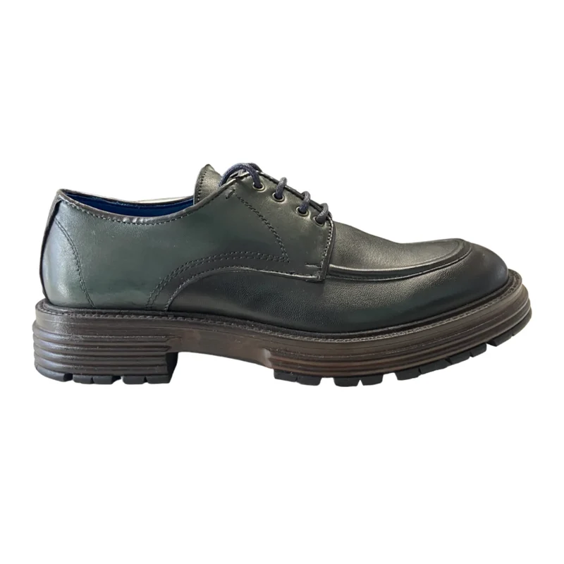 Stringata 1672 derby con fondo roccia