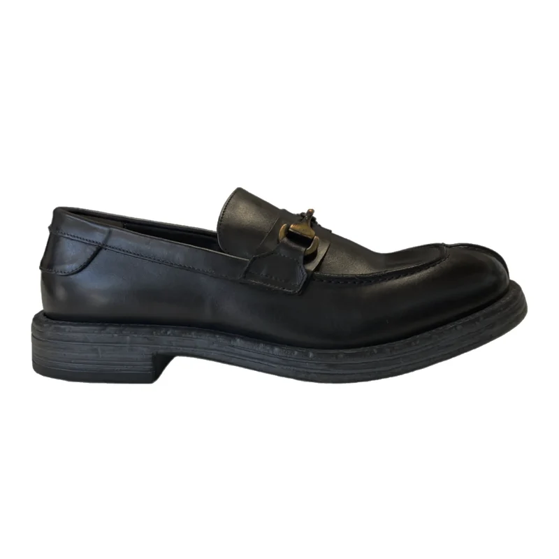Mocassino B31221 vera pelle fibbia anticata fondo light