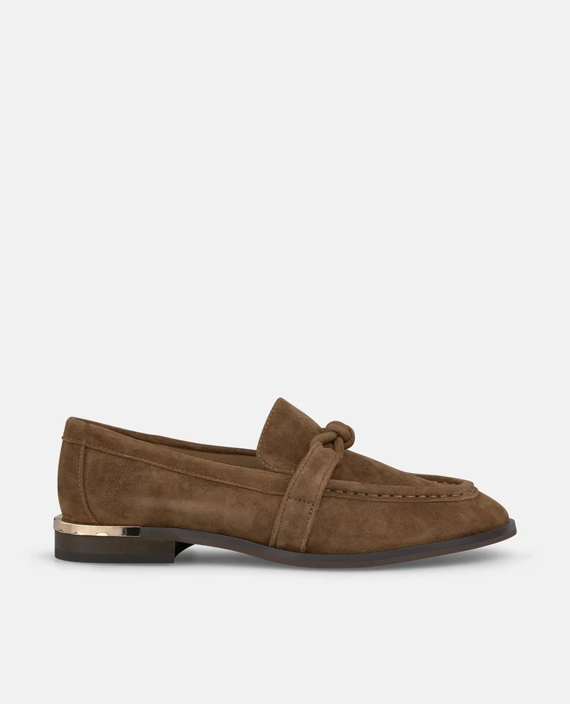 MOCASÍN DETALLE NUDO