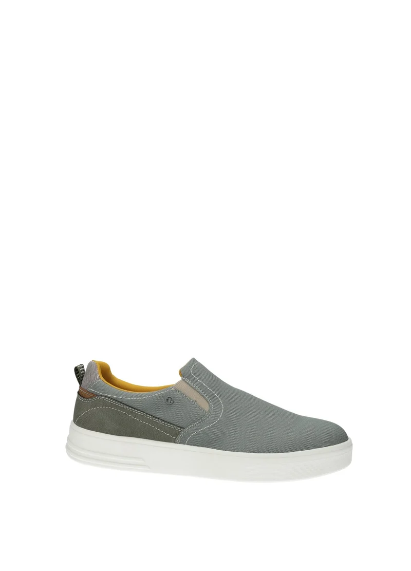 Slip On Memory Active