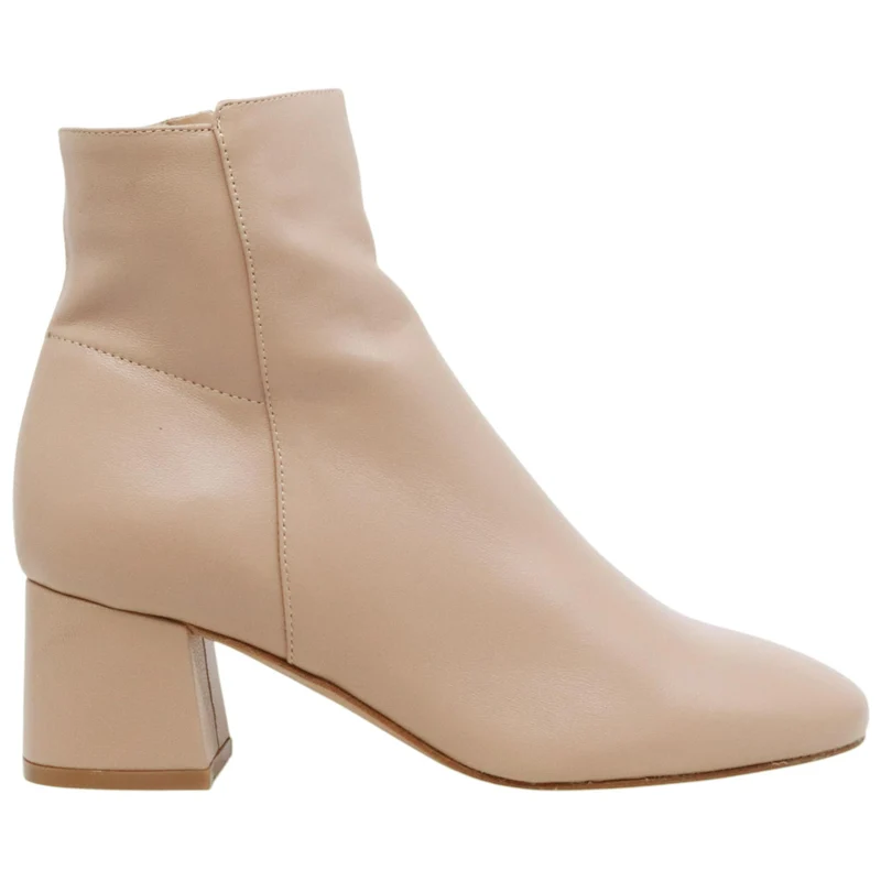 Ranyé 133 stivaletto donna in pelle nappa cappuccino con tacco elegante Made in Italy