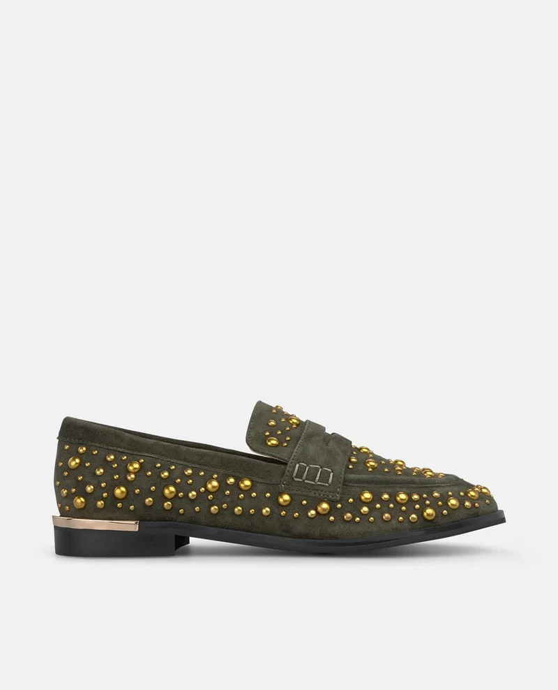 MOCASÍN TACHAS DE PEDRERÍA