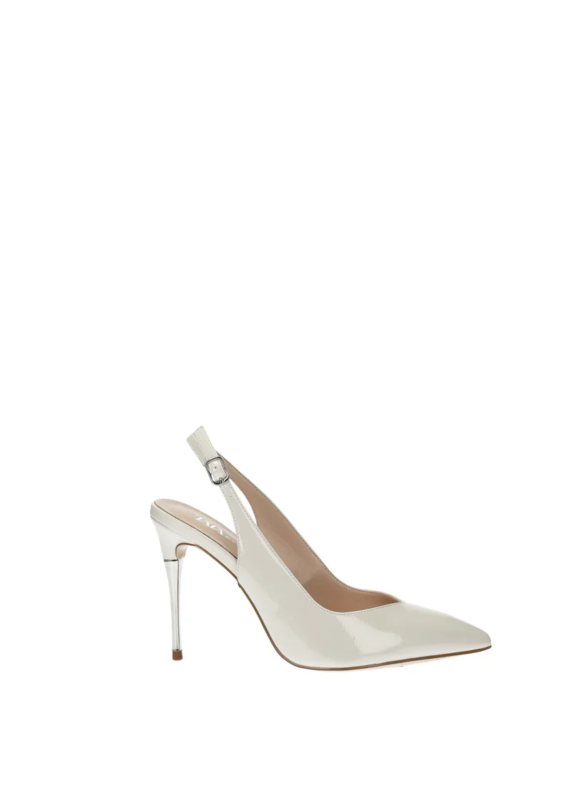 Décolleté slingback