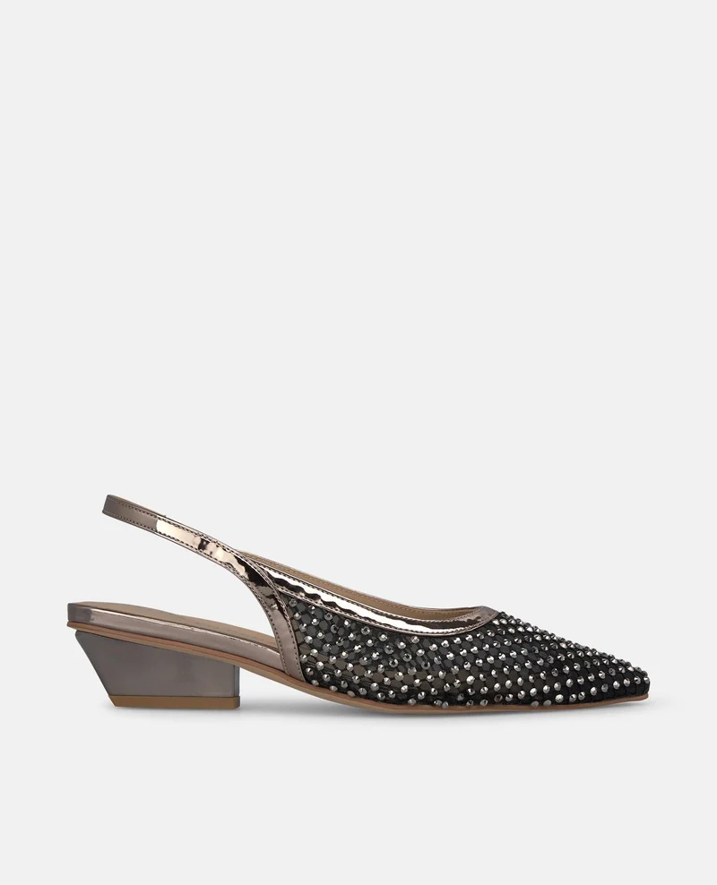 ZAPATO DESTALONADO DE MALLA