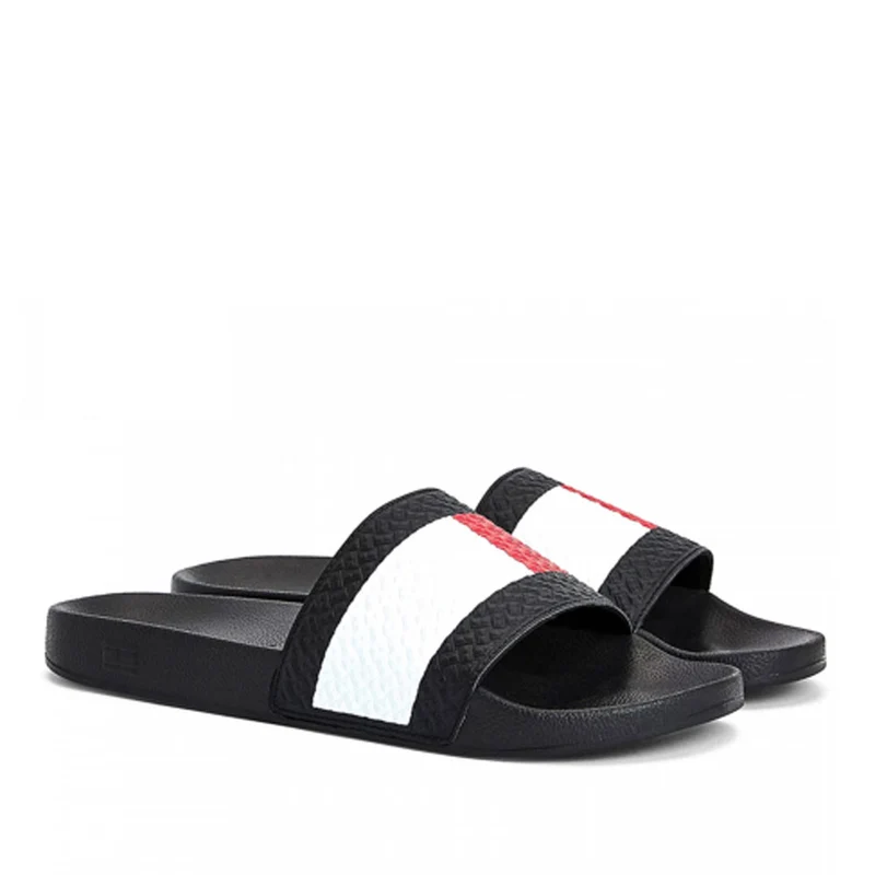 Ciabatte da Uomo TOMMY HILFIGER linea Embossed Flag Nero