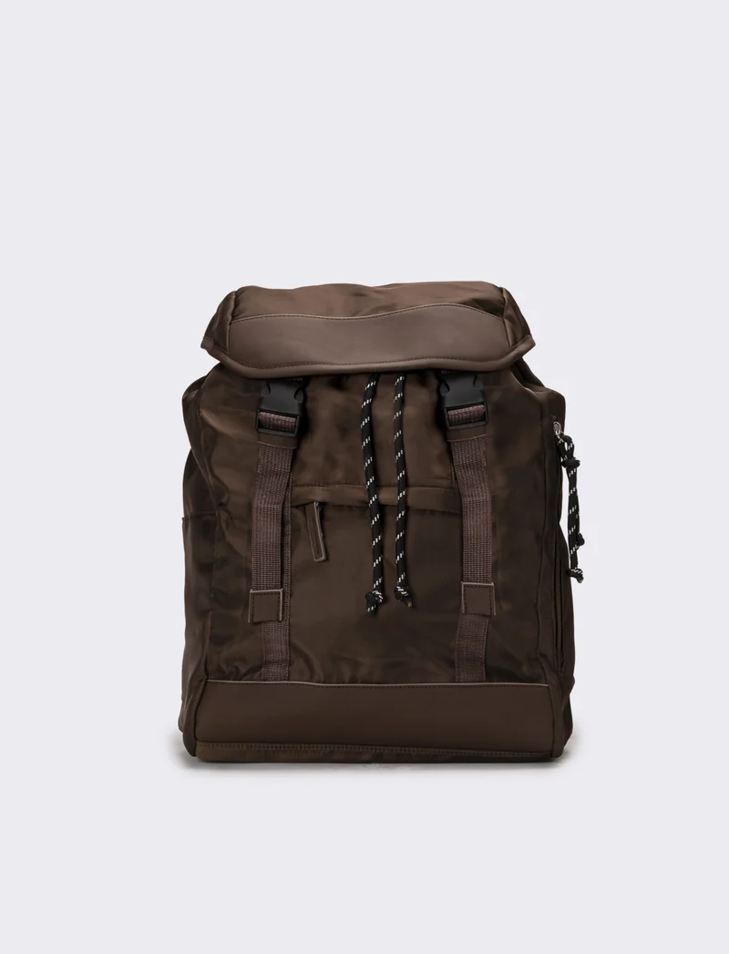 Zaino uomo con tasche e tiranti - Marrone