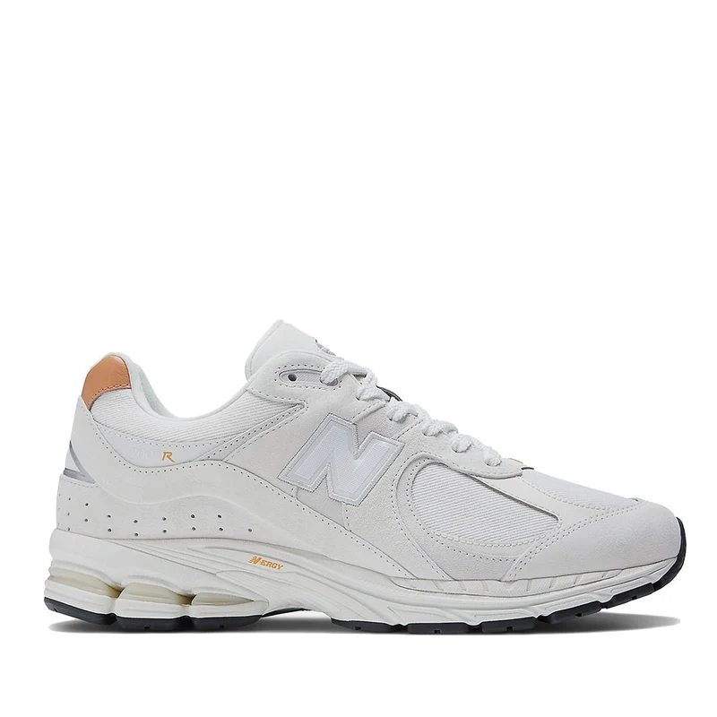 Scarpe Running NEW BALANCE Sneakers 2002R in Suede e Mesh Bianco e Sea Salt