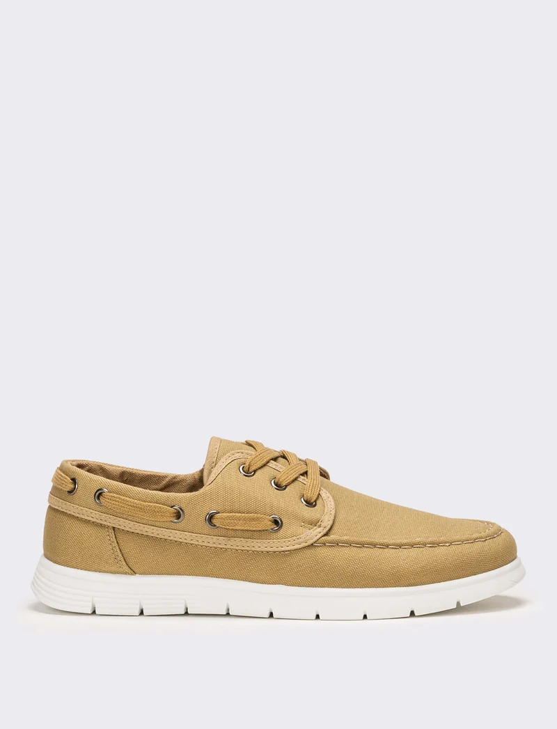 Scarpa allacciata da uomo - Cammello